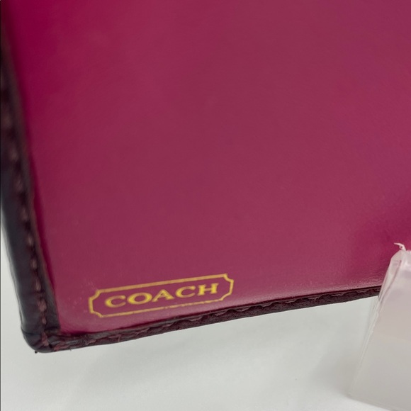 Coach low start Maroon and Beige Buckle Wallet - Picture 13 of 14